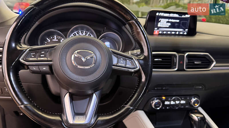 Внедорожник / Кроссовер Mazda CX-5 2017 в Черновцах