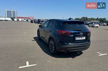 Внедорожник / Кроссовер Mazda CX-5 2015 в 