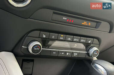 Внедорожник / Кроссовер Mazda CX-5 2023 в 
