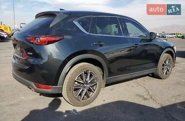 Внедорожник / Кроссовер Mazda CX-5 2018 в 