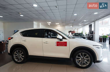 Внедорожник / Кроссовер Mazda CX-5 2021 в 