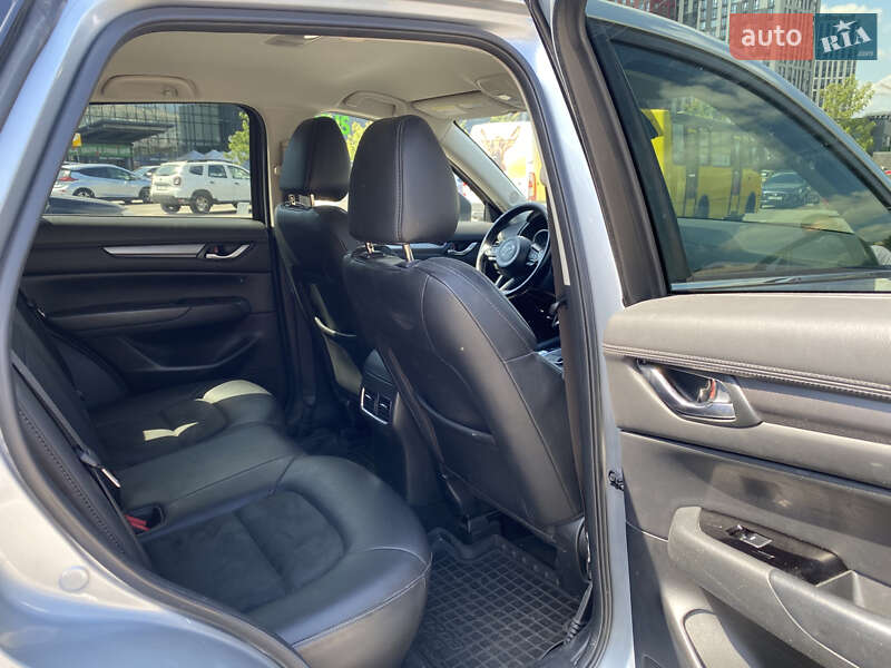 Внедорожник / Кроссовер Mazda CX-5 2019 в Киеве