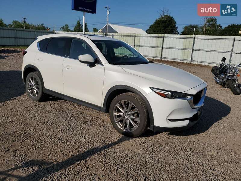 Внедорожник / Кроссовер Mazda CX-5 2019 в Житомире
