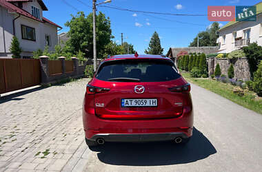 Позашляховик / Кросовер Mazda CX-5 2022 в 