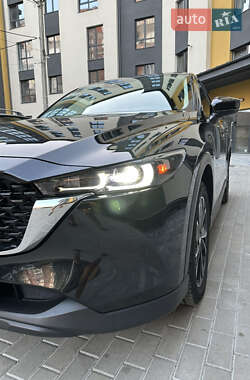 Позашляховик / Кросовер Mazda CX-5 2022 в 