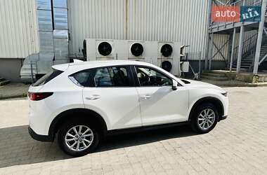 Внедорожник / Кроссовер Mazda CX-5 2023 в 