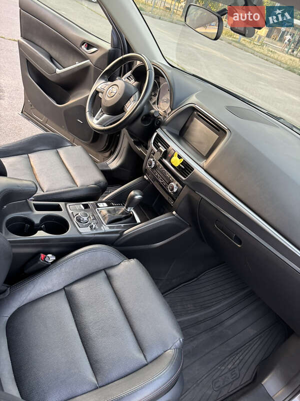 Внедорожник / Кроссовер Mazda CX-5 2016 в Запорожье