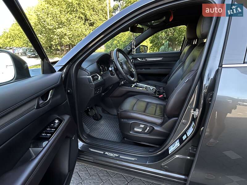Внедорожник / Кроссовер Mazda CX-5 2023 в Ужгороде