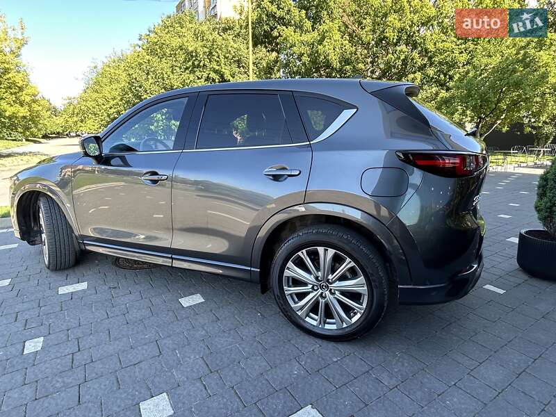 Внедорожник / Кроссовер Mazda CX-5 2023 в Ужгороде