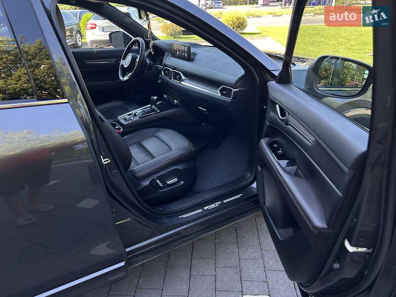 Внедорожник / Кроссовер Mazda CX-5 2023 в Ужгороде