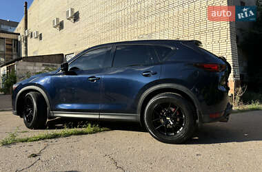 Внедорожник / Кроссовер Mazda CX-5 2018 в 