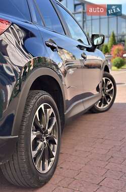 Внедорожник / Кроссовер Mazda CX-5 2015 в 