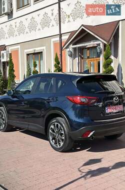 Внедорожник / Кроссовер Mazda CX-5 2015 в 