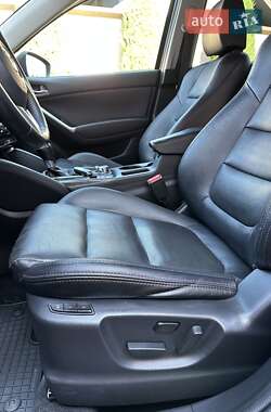 Внедорожник / Кроссовер Mazda CX-5 2015 в 