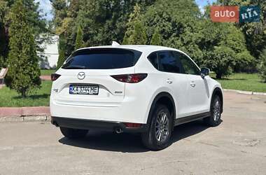 Внедорожник / Кроссовер Mazda CX-5 2017 в 