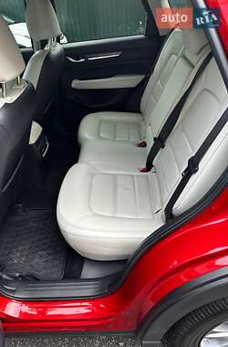 Внедорожник / Кроссовер Mazda CX-5 2019 в 