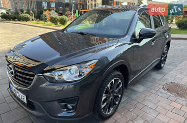 Внедорожник / Кроссовер Mazda CX-5 2016 в 