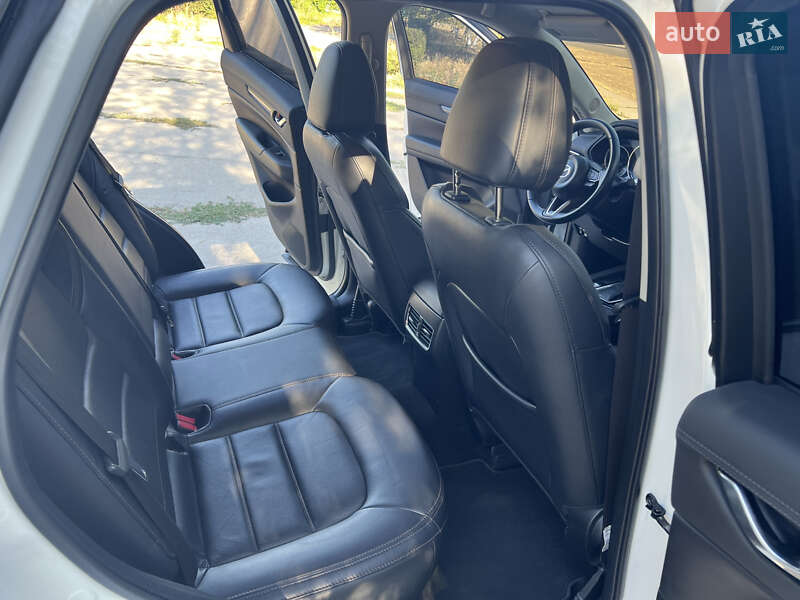 Внедорожник / Кроссовер Mazda CX-5 2019 в Днепре