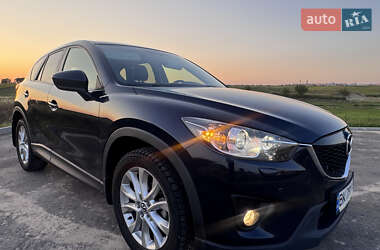 Внедорожник / Кроссовер Mazda CX-5 2014 в 