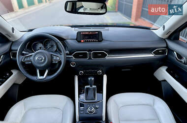 Внедорожник / Кроссовер Mazda CX-5 2017 в 