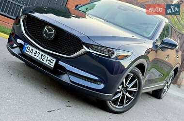 Внедорожник / Кроссовер Mazda CX-5 2017 в 