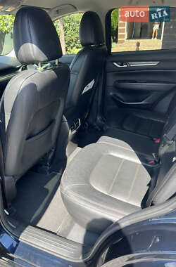 Внедорожник / Кроссовер Mazda CX-5 2017 в 
