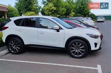 Внедорожник / Кроссовер Mazda CX-5 2015 в 