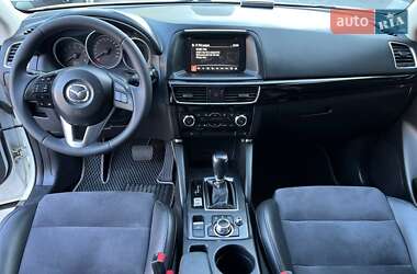 Внедорожник / Кроссовер Mazda CX-5 2015 в 