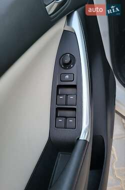 Внедорожник / Кроссовер Mazda CX-5 2014 в 