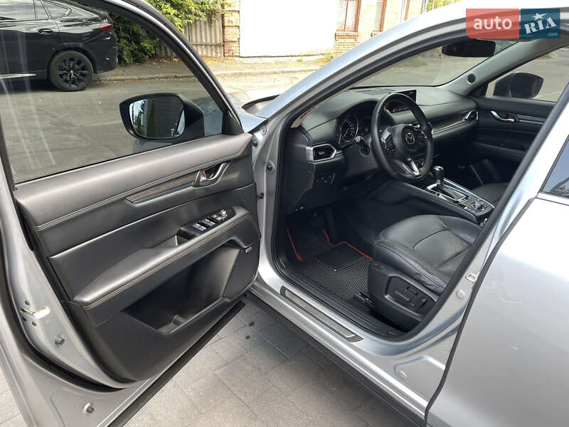 Внедорожник / Кроссовер Mazda CX-5 2017 в Виннице