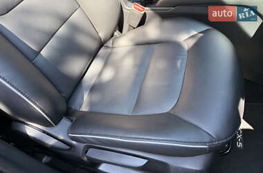 Внедорожник / Кроссовер Mazda CX-5 2023 в 