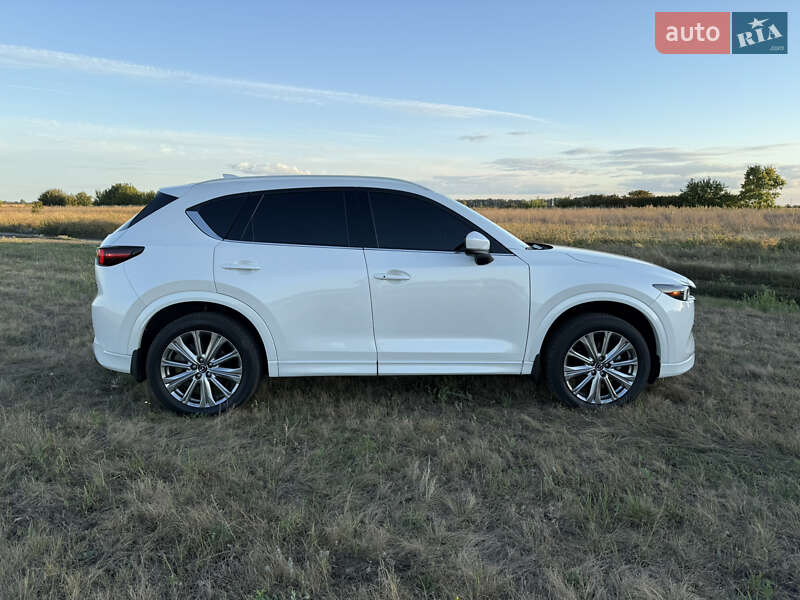 Внедорожник / Кроссовер Mazda CX-5 2023 в Глобине