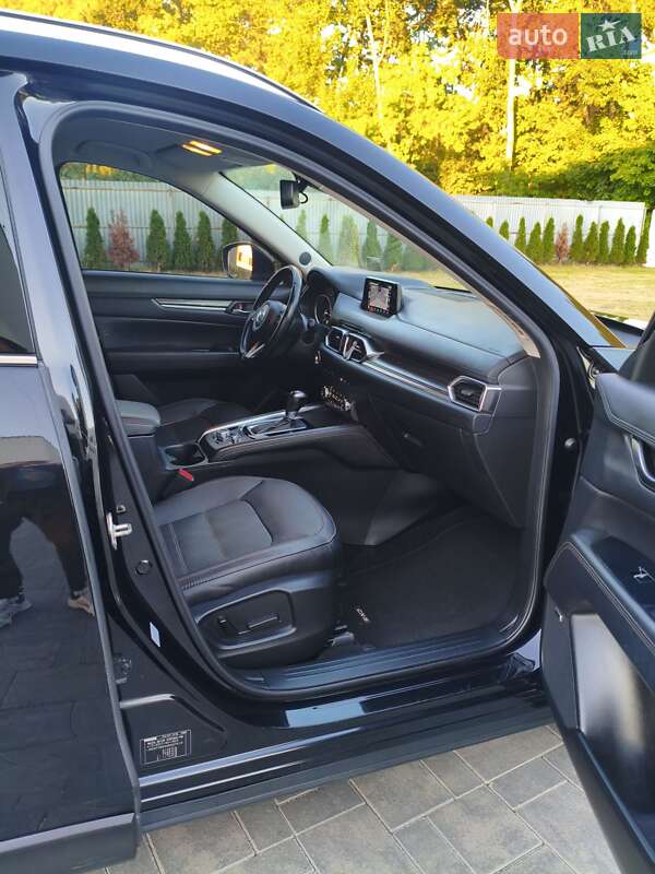 Внедорожник / Кроссовер Mazda CX-5 2017 в Луцке