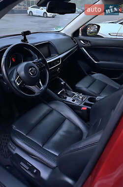Внедорожник / Кроссовер Mazda CX-5 2015 в 