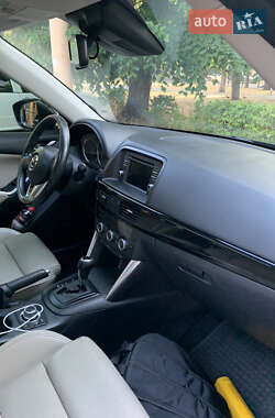 Позашляховик / Кросовер Mazda CX-5 2013 в 