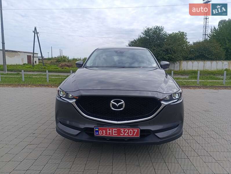 Внедорожник / Кроссовер Mazda CX-5 2017 в Владимире