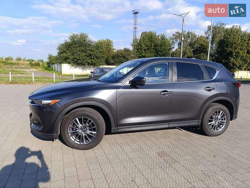 Внедорожник / Кроссовер Mazda CX-5 2017 в Владимире