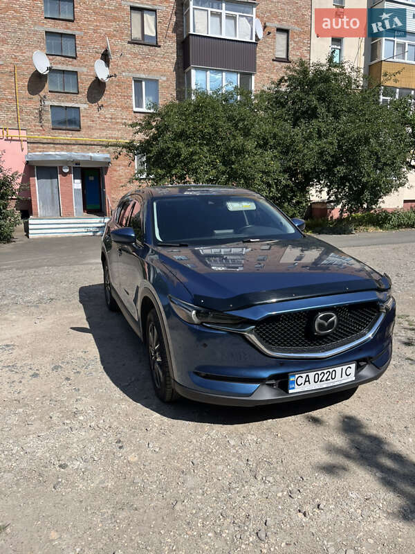 Внедорожник / Кроссовер Mazda CX-5 2017 в 