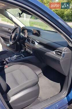 Внедорожник / Кроссовер Mazda CX-5 2018 в 