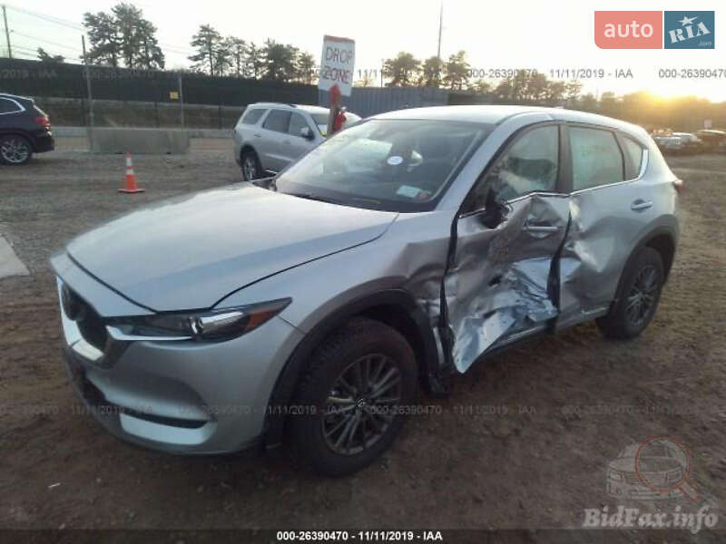 Внедорожник / Кроссовер Mazda CX-5 2019 в Киеве фото 9 Внедорожник / Кроссовер Mazda CX-5 2019 в Киеве
