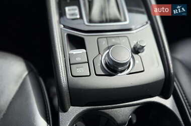 Внедорожник / Кроссовер Mazda CX-5 2023 в 
