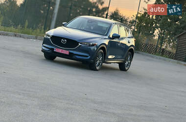 Внедорожник / Кроссовер Mazda CX-5 2018 в 