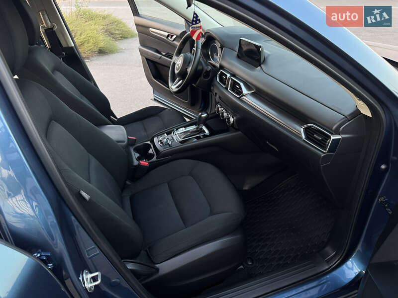 Позашляховик / Кросовер Mazda CX-5 2018 в Києві
