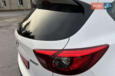 Позашляховик / Кросовер Mazda CX-5 2015 в 