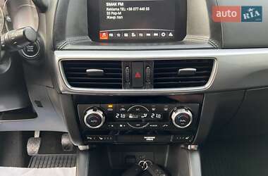 Позашляховик / Кросовер Mazda CX-5 2015 в 