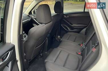 Позашляховик / Кросовер Mazda CX-5 2015 в 