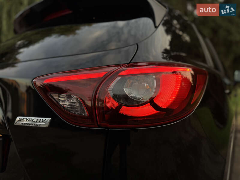 Позашляховик / Кросовер Mazda CX-5 2016 в Луцьку