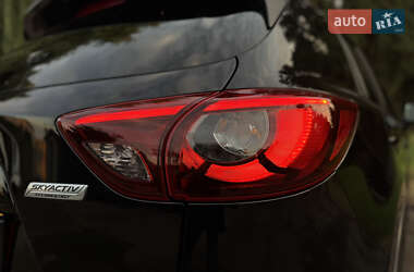Внедорожник / Кроссовер Mazda CX-5 2016 в 