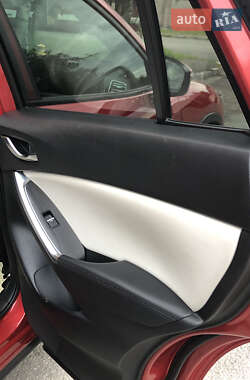 Внедорожник / Кроссовер Mazda CX-5 2015 в 