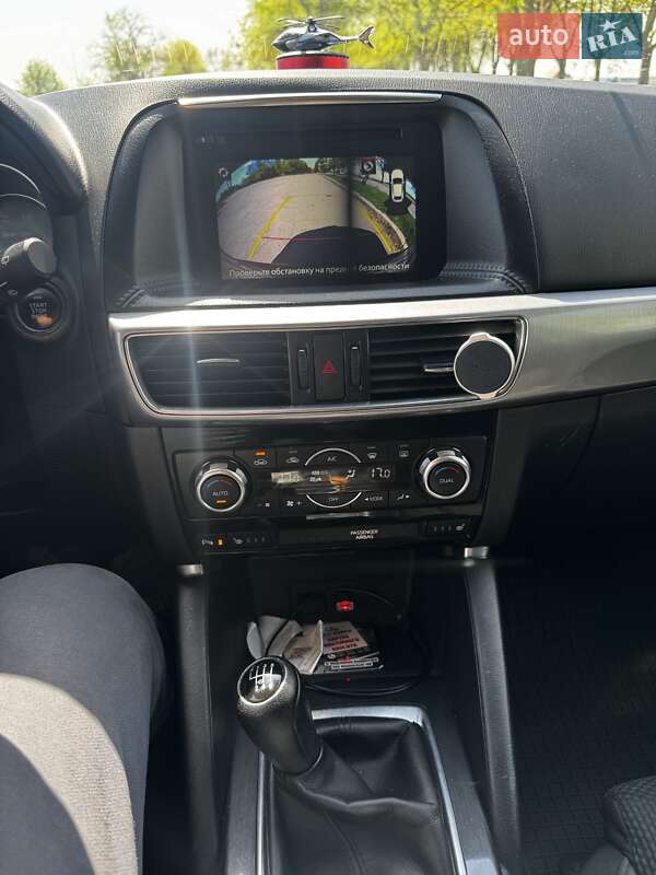 Позашляховик / Кросовер Mazda CX-5 2015 в Володимирі